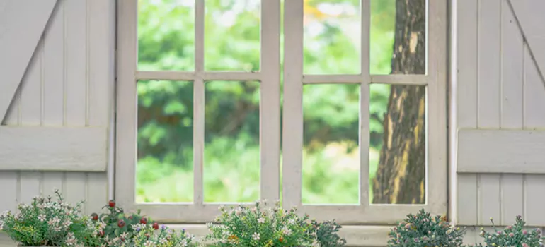 Professional Garden Window Enclosure Repair in Plantation, FL